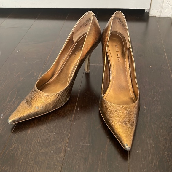 Nine west Bronze alligator print leather 4" pumps size 7.5 - Picture 1 of 11